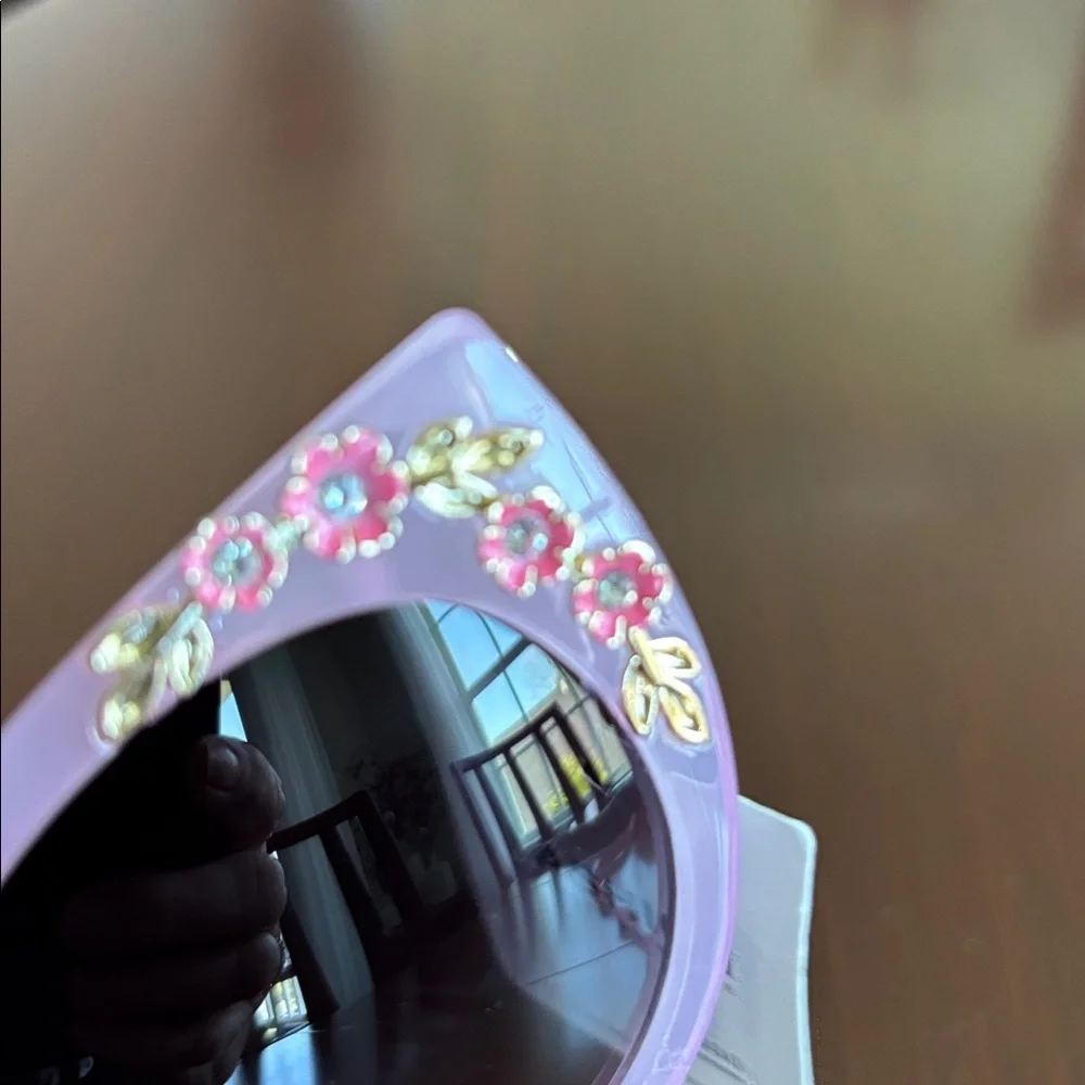 Cat Eye Metal Flowers, Pjnk frame, black /lens, 400% UV protect retro sunglasses